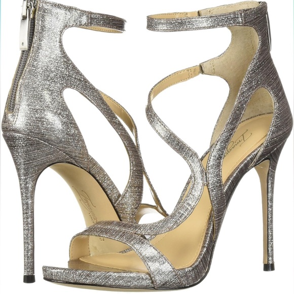 - IMAGINE VINCE CAMUTO NEW ladies elegant dress shoes size 5 platinum leather - Picture 1 of 6